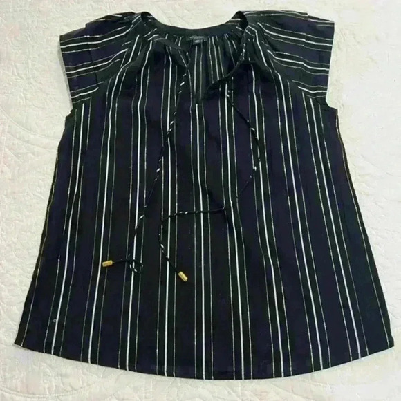 Ann Taylor‎ Metallic Stripe Flutter Sleeve Top XSP - Picture 1 of 6